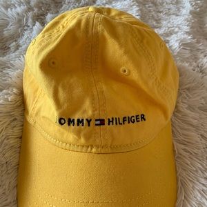 Tommy Hilfiger yellow baseball hat